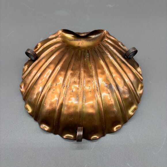 Vintage Gregorian Copper Shell Ashtray MCM Footed Dish Hand Forged Patina 530 - Picture 4 of 8